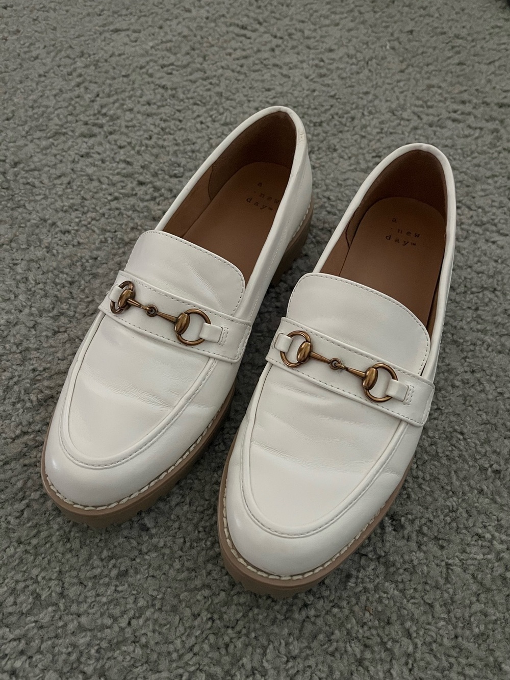 A New Day White Leather Women's Loafers with Gold Bit Detail